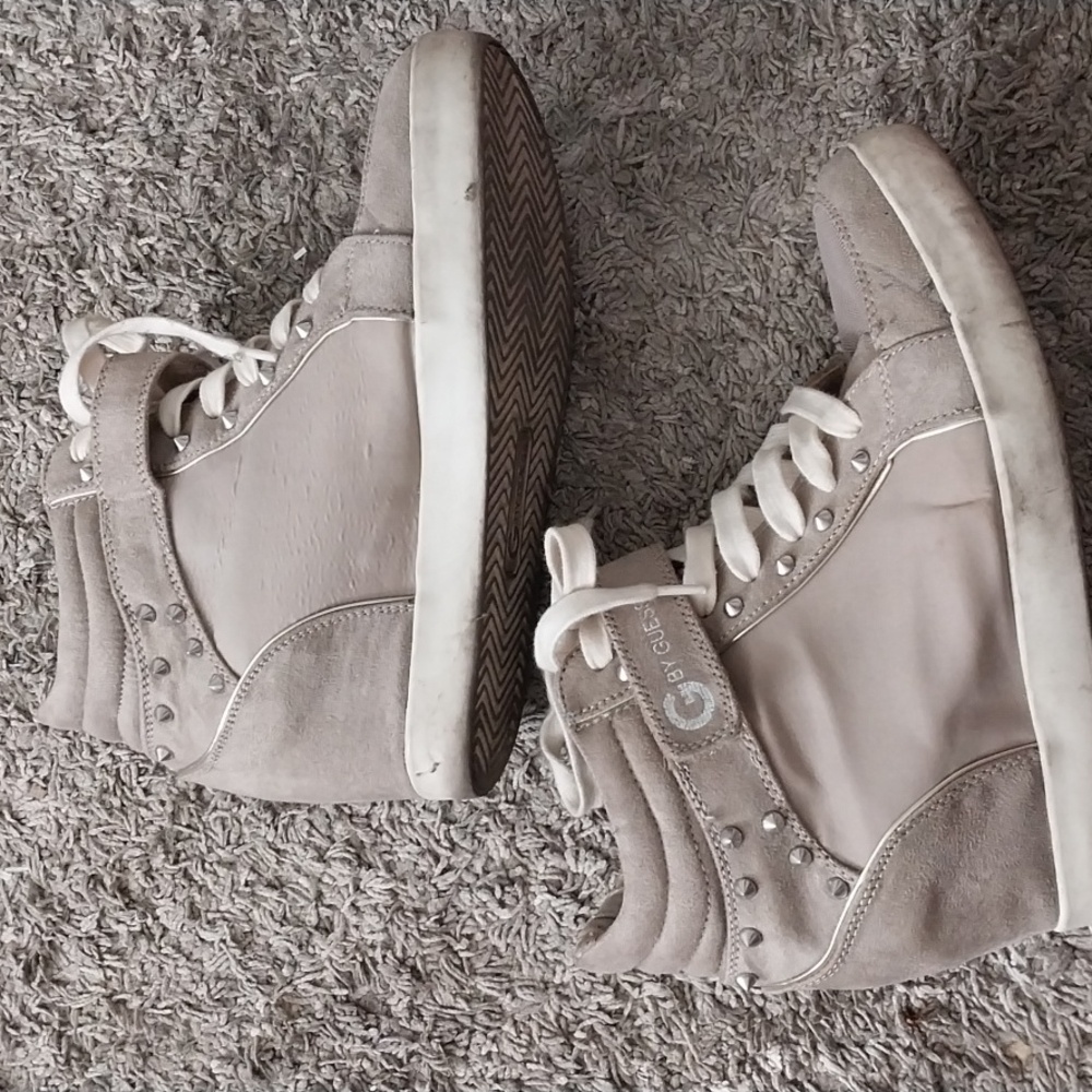G by Guess GGPutnam Tan Wedge Sneaker Size 10